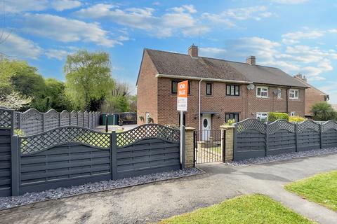 Bradgate Drive, Coalville, LE67 3 bed semi