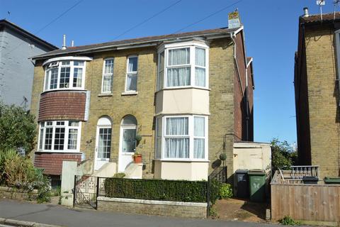 CENTRAL RYDE 4 bed semi
