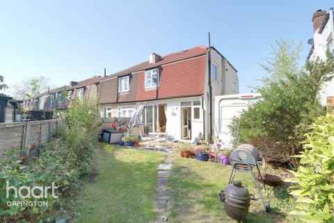 Grasmere Avenue, Orpington 3 bed semi