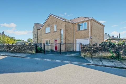 Mount Road, Wibsey, Bradford, BD6 4 bed detached house for sale