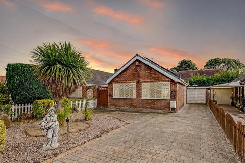 Greenfield Road, Chester CH3 2 bed detached bungalow for sale