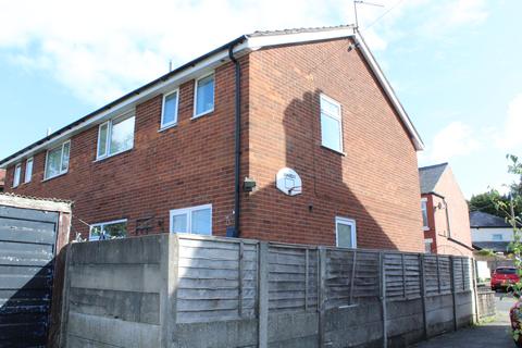 Balcarres Place, Leyland PR25 3 bed semi