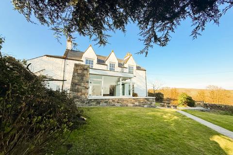 Glenluce DG8 5 bed detached house for sale