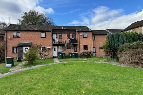 Greenways Walk, Crawley RH11 1 bed flat for sale
