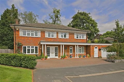 Lamorna Close, Radlett... 4 bed detached house for sale