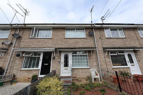 Windle Avenue, Hull 2 bed terraced house for sale