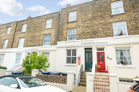 Norman Street, Dover, CT17 1 bed flat for sale