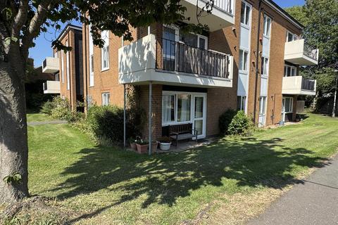 Talbot Court, Radcliffe