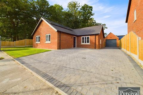 Nettleton Drive, Witham St. Hughs... 3 bed bungalow for sale