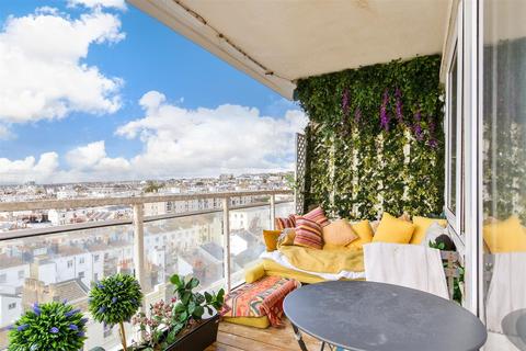 Kings Road, Brighton, East Sussex 1 bed apartment for sale