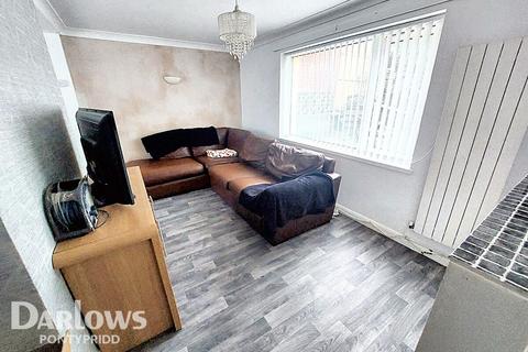 Porcher Avenue, Pontypridd 3 bed semi