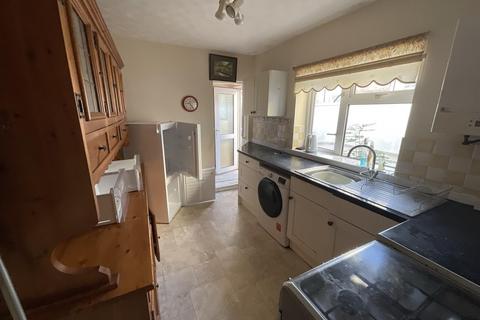 Knox Road, Portsmouth, Hampshire 2 bed terraced house for sale