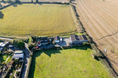 West End, Welburn, York, North... 3 bed detached house for sale