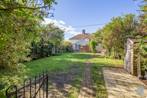 Mill Lane, Besthorpe 3 bed semi