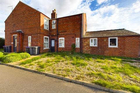 Station Road, North Hykeham 3 bed semi