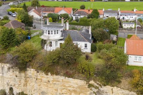 Main Road, Charlestown, Fife, KY11 2 bed house for sale