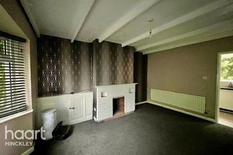 Hinckley LE10 2 bed semi
