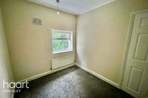 Hinckley LE10 2 bed semi