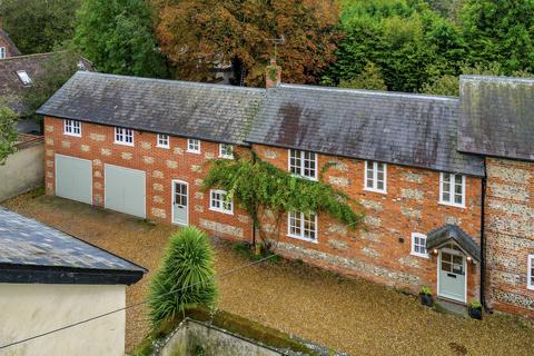 Fyfield, Andover, Fyfield SP11 8EL 7 bed cottage for sale