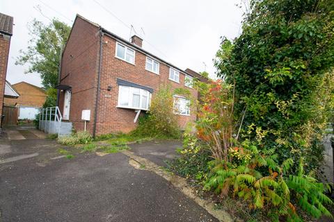Vicarage Hill, Bedford MK45 2 bed semi