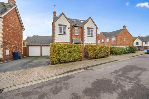 Graylag Crescent, Walton Cardiff... 6 bed detached house for sale