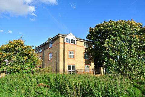 Douglas Road, Staines