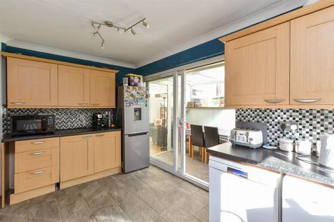Heath Hill Avenue, Brighton, East Sussex 4 bed semi