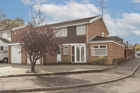 Waveney Road, Harpenden 3 bed semi