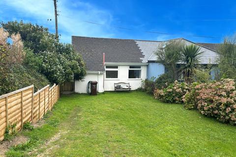 Castle Drive, Praa Sands TR20 2 bed terraced bungalow for sale