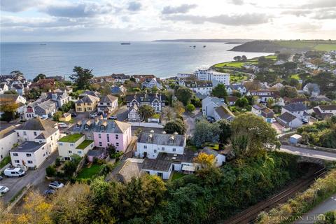 54 Melvill Road, Cornwall TR11 14 bed detached house for sale