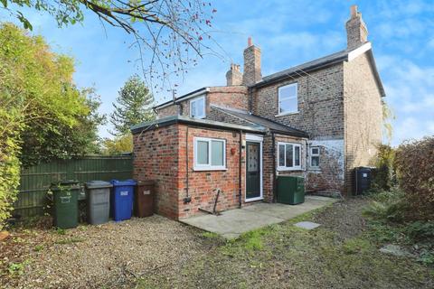 Colton Lane, Appleton Roebuck, York 2 bed semi