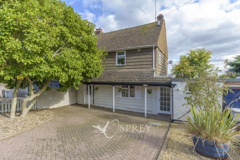 Brooke Road, Oakham LE15 3 bed semi