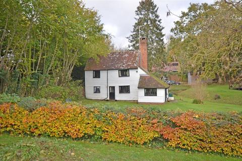 Furnace Lane, Tonbridge TN12 3 bed equestrian property for sale