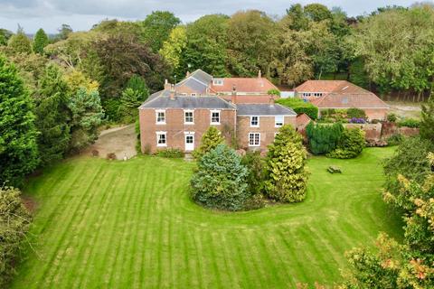 Rise Road, Sigglesthorne, HU11 5QH 4 bed house for sale