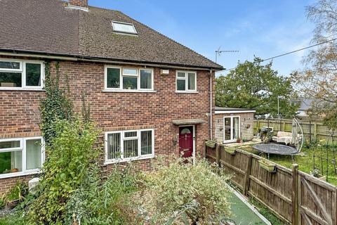Oak Crescent, Cambridge CB23 4 bed semi