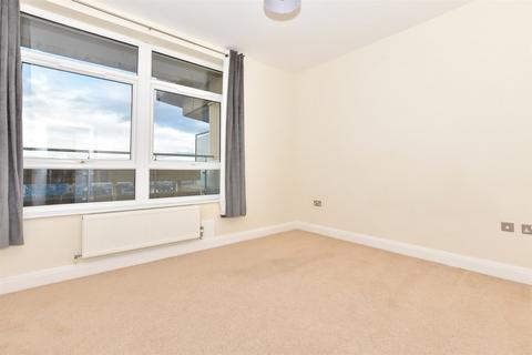 Park Street, Ashford, Kent 2 bed apartment for sale