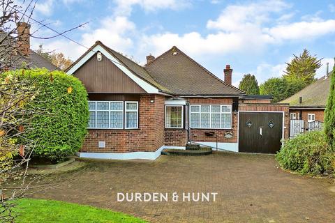 Stapleford Road, Stapleford Abbotts... 3 bed detached bungalow for sale