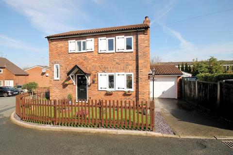 Ella Grove, Knutsford 2 bed detached house for sale