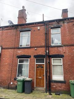 Marley Grove, Leeds LS11 1 bed terraced house for sale