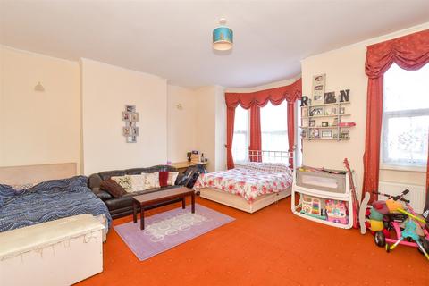 Malvern Road, Southsea, Hampshire 6 bed terraced house for sale