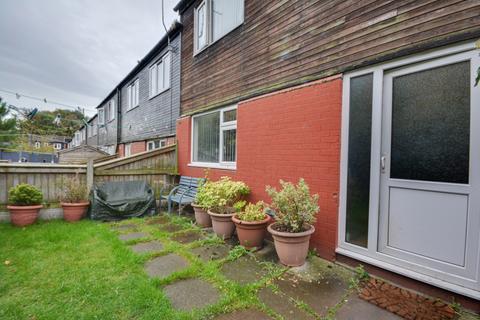 Kilncroft, Runcorn WA7 3 bed terraced house for sale