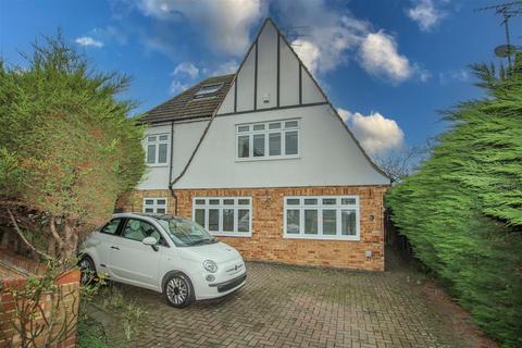 The Chase, Ingrave, Brentwood 5 bed detached house for sale