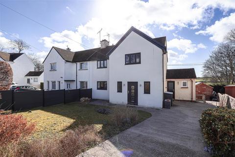Porth Y Green Close, Llanblethian... 3 bed semi