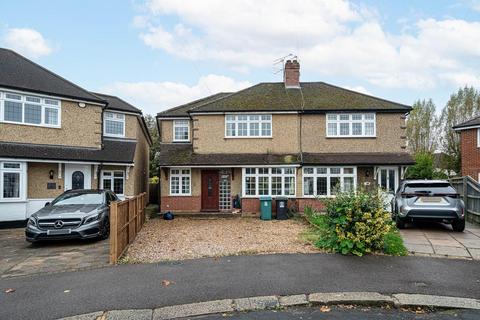 Bramble Close, Watford WD25 4 bed house for sale