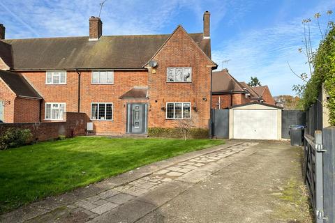 Hyde Green, Beaconsfield, HP9 3 bed semi