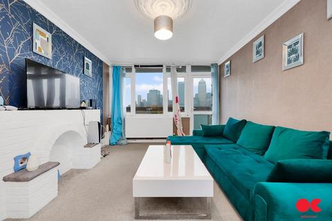 Giraud Street, Poplar E14 2 bed flat for sale