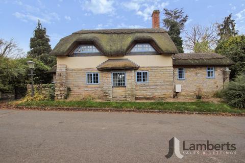 Ardens Grafton, Alcester 4 bed cottage for sale