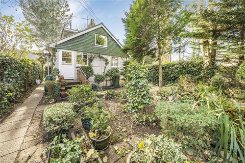 Eel Pie Island, Twickenham 2 bed detached house for sale