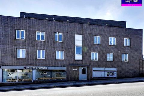 Southbury Road, Enfield EN3 2 bed flat for sale