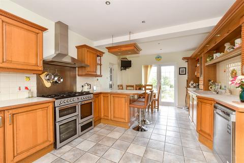 Sibden Road, Shanklin, Isle of Wight 4 bed detached house for sale